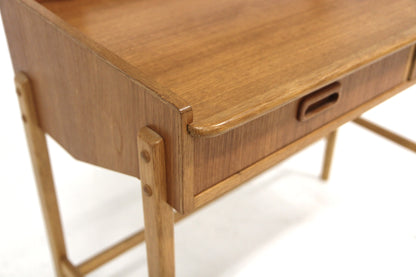 Toletta design svedese vintage anni 60 [sw26841] misure L.83 H.108 P.42