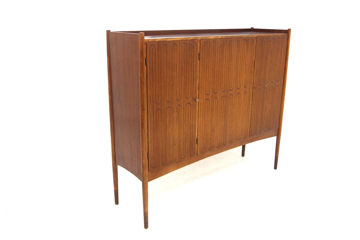 Armadio design svedese vintage anni 50 [sw26986] misure L.156 H.134 P.45
