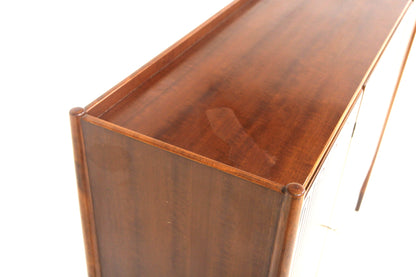 Armadio design svedese vintage anni 50 [sw26986] misure L.156 H.134 P.45
