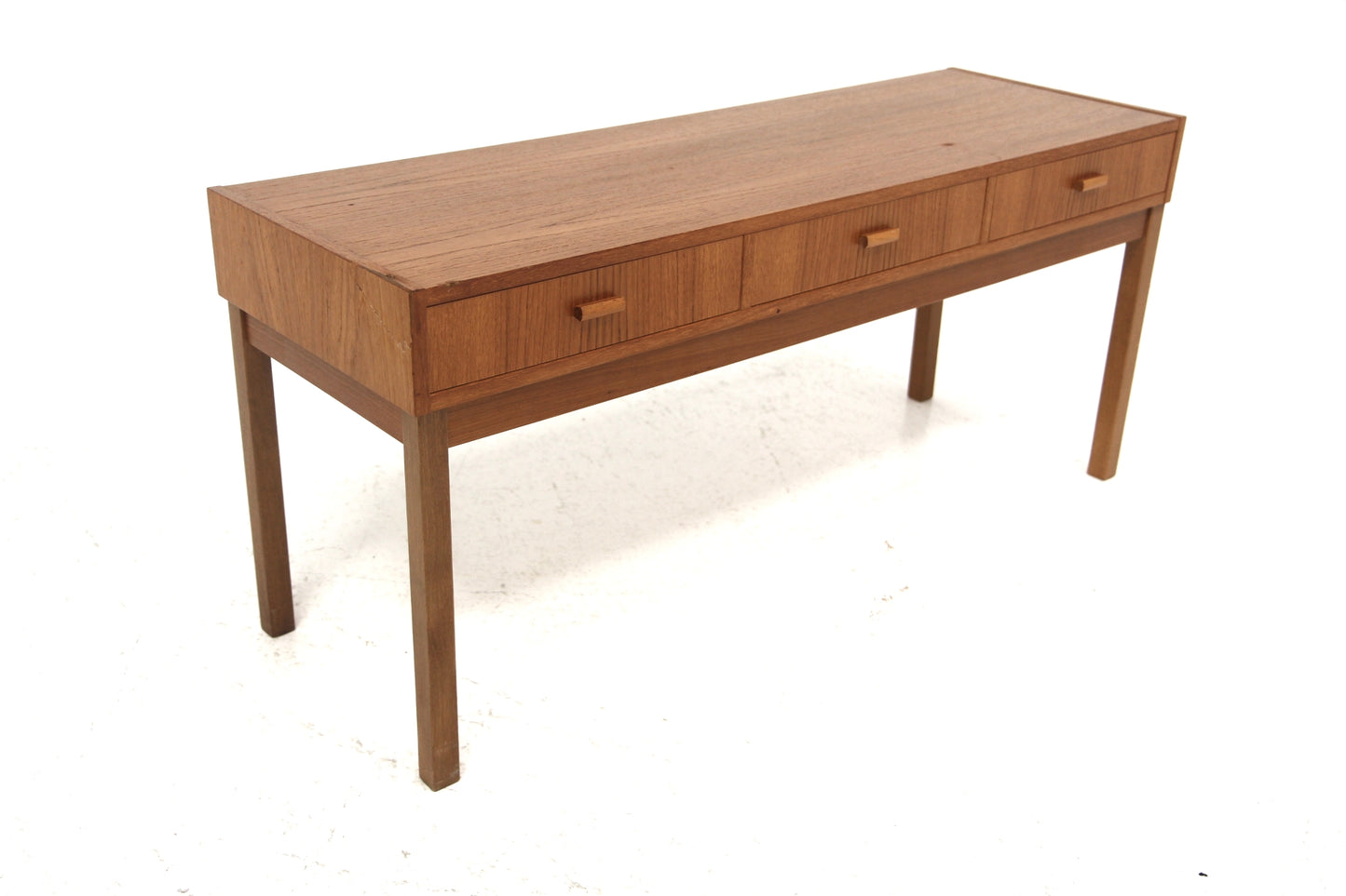 Tavolino portaTv design svedese vintage anni 60 [sw27004] misure L.114 H.52 P.39