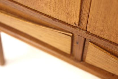 Credenza design svedese vintage anni 60 [sw27025] misure L.180 H.105 P.43
