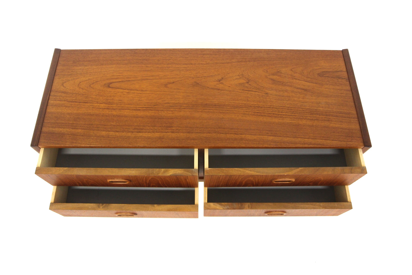 Cassettiera design svedese vintage anni 60 [sw27209] misure L.80 H.55 P.29