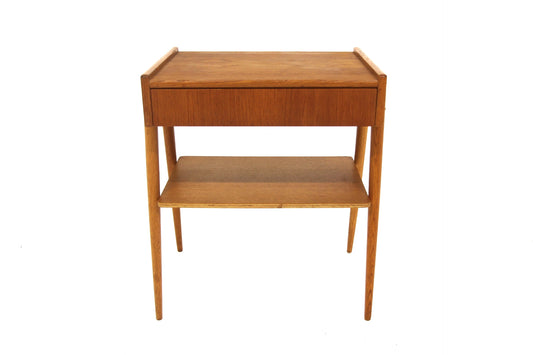 Comodino design svedese vintage anni 60 [sw27425] misure L.46 H.52 P.32