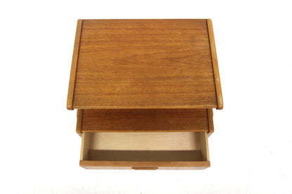 Comodino design svedese vintage anni 50 [sw27548] misure L.42 H.53 P.33