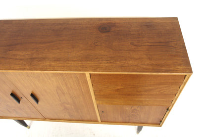 Credenza design svedese vintage anni 60 [sw27645] misure L.154 H.115 P.45