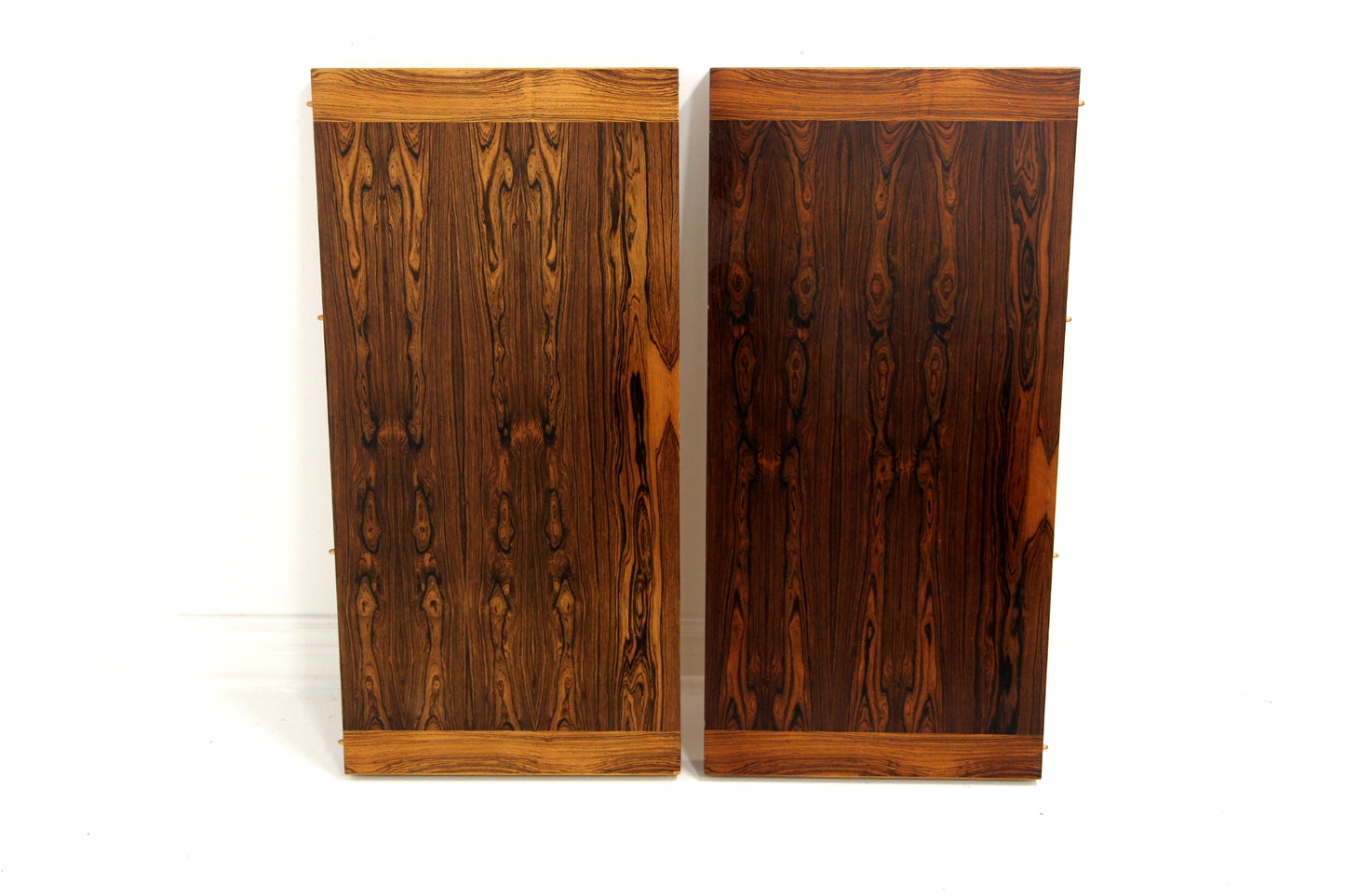 Tavolo ovale design svedese vintage anni 50 [sw27774] misure L.140+49+49 H.72,5 P.100