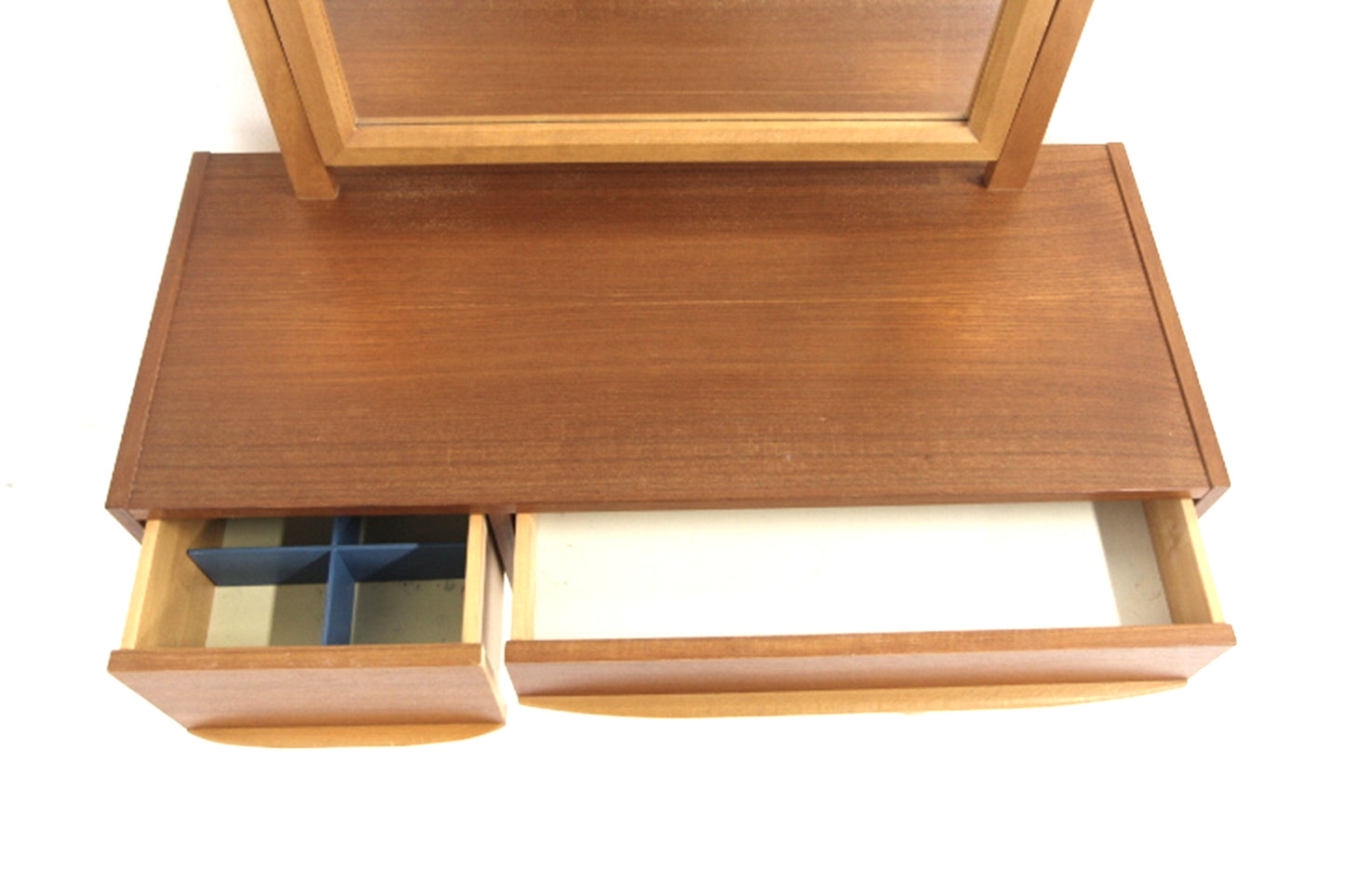 Toletta design svedese vintage anni 60 [sw27801] misure L.83 H.106 P.36
