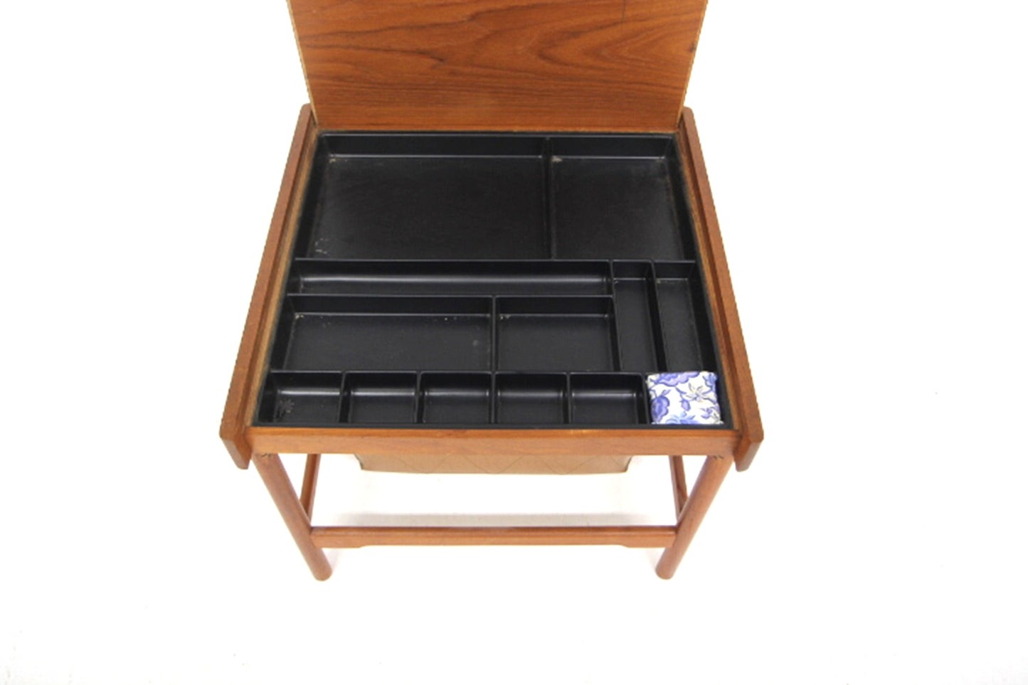 Porta lana design svedese vintage anni 60 [sw27822] misure L.55 H.47 P.55