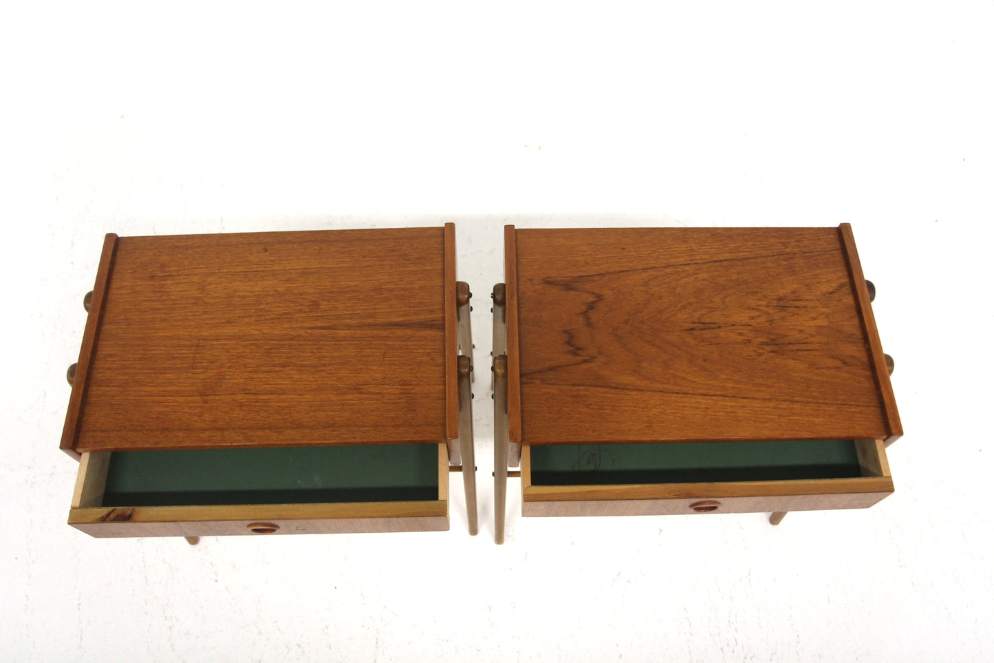 Comodini design svedese vintage anni 60 [sw27852] misure L.50 H.52 P.30
