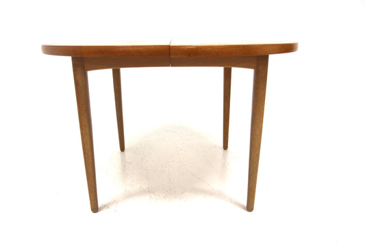 Tavolo rotondo Yngvar Sandström design svedese vintage anni 50 [sw27861] misure L.115+50+50 H.72