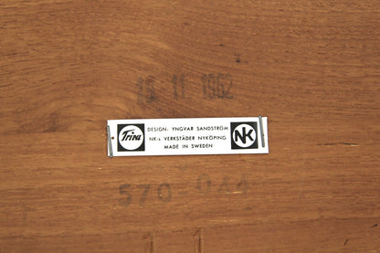 Tavolo rotondo Yngvar Sandström design svedese vintage anni 50 [sw27861] misure L.115+50+50 H.72