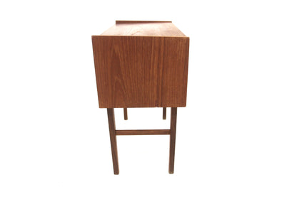 Comodino design svedese vintage anni 60 [sw27883] misure L.55 H.55 P.30
