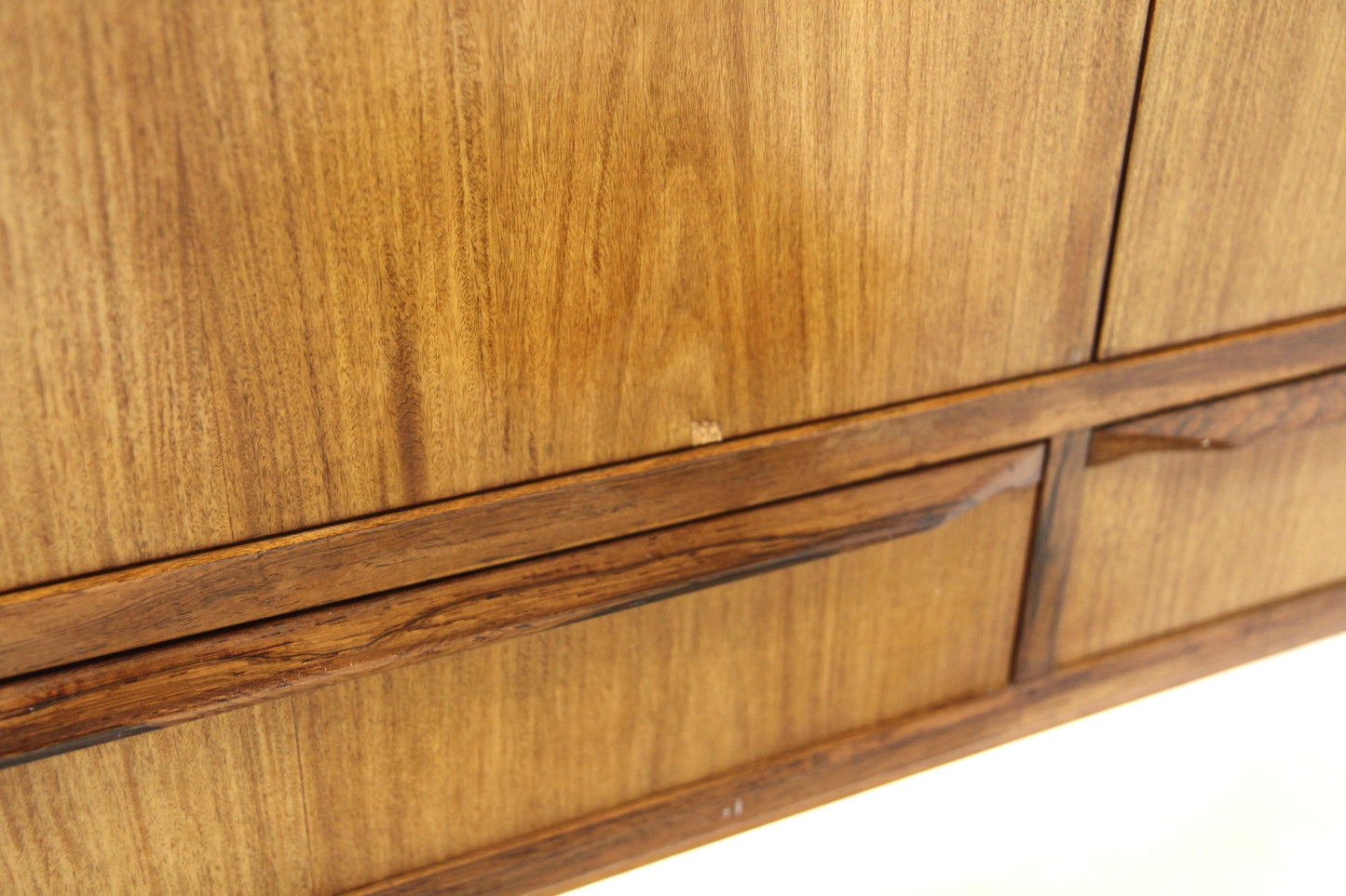 Credenza design svedese vintage anni 60 [sw27895] misure L.200 H.117 P.45