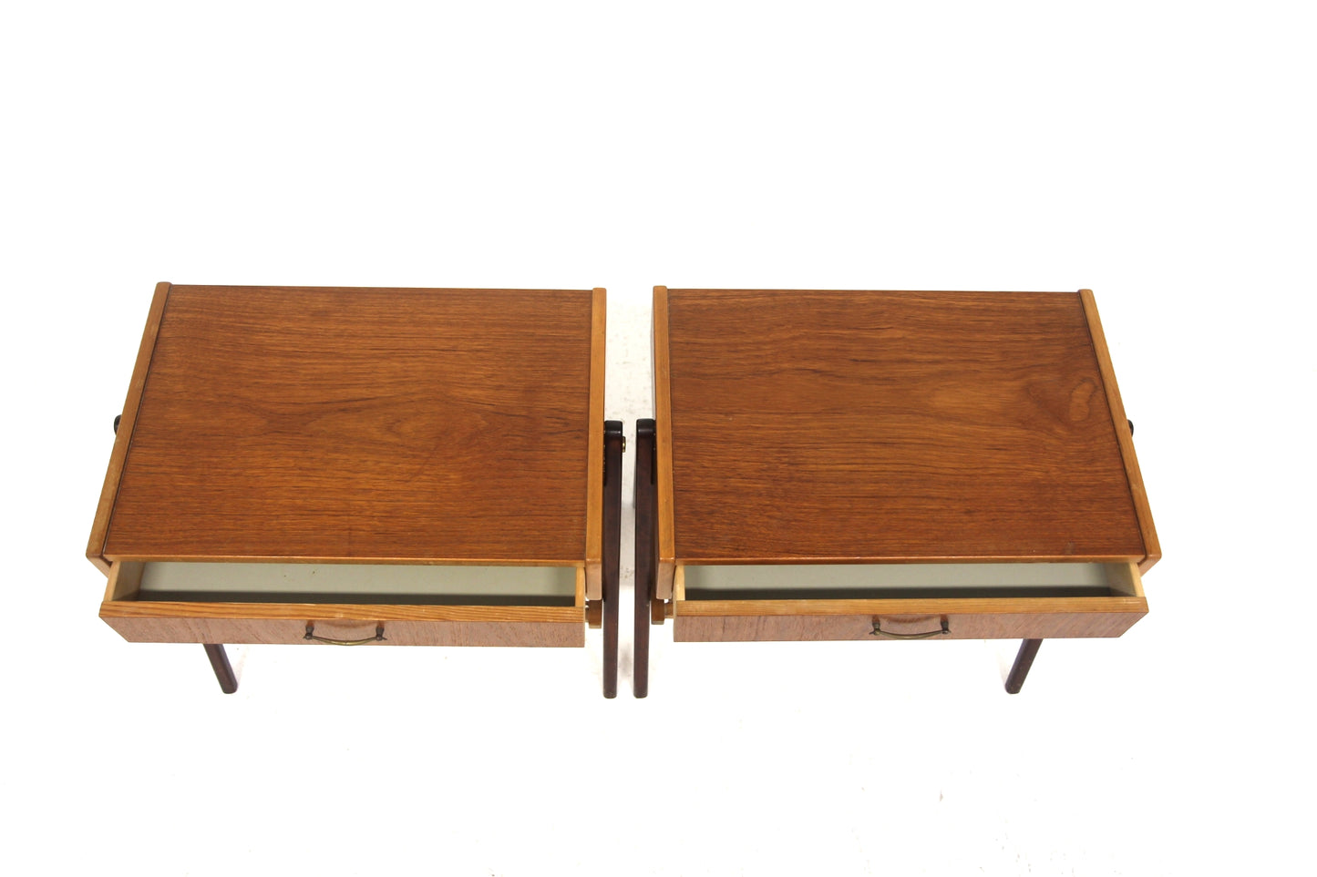 Comodini design svedese vintage anni 60 [sw27923] misure L.54 H.50 P.33
