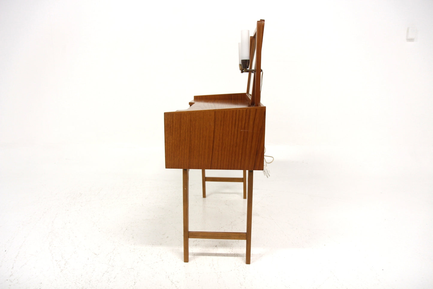 Toletta design svedese vintage anni 60 [sw27969] misure L.106 H.110 P.40