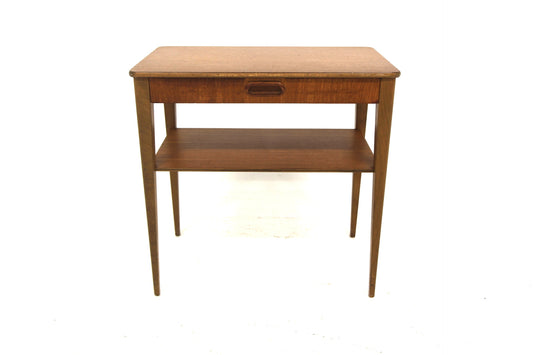 Comodino design svedese vintage anni 60 [sw28000] misure L.55 H.55 P.32