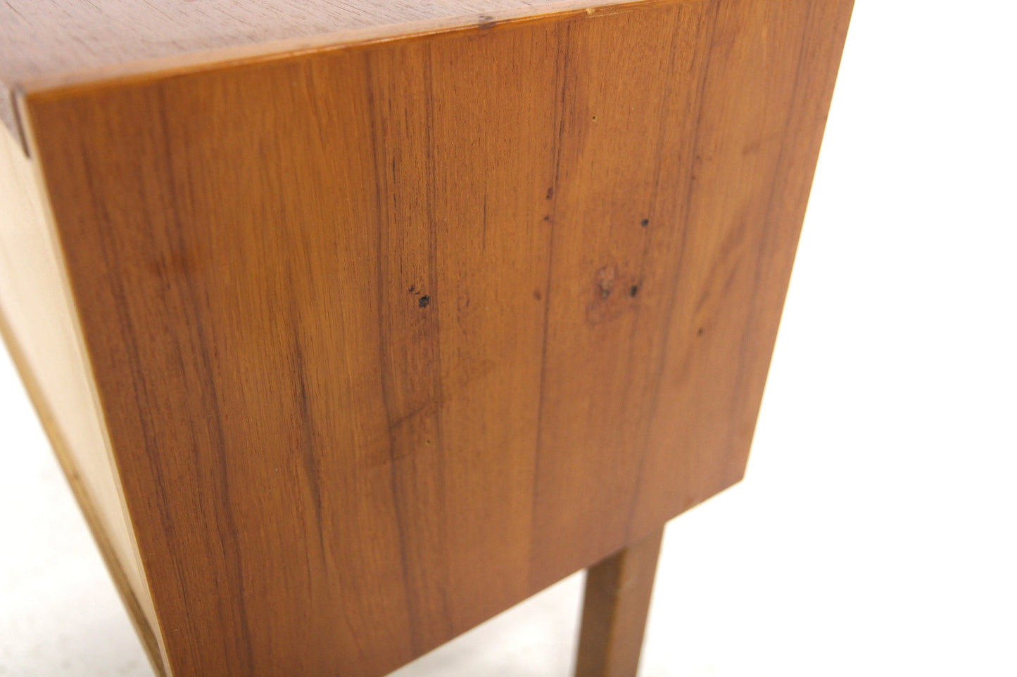 Comodino design svedese vintage anni 50 [sw28006] misure L.60 H.51 P.33