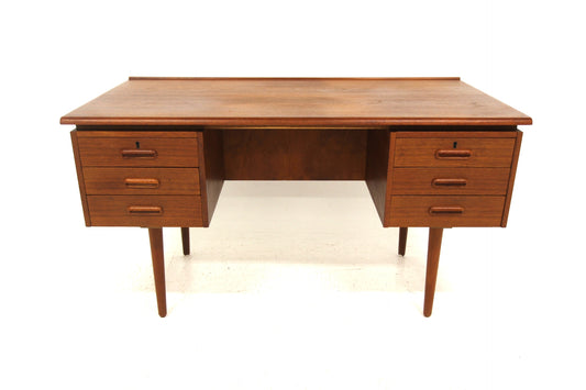 Scrivania design danese vintage anni 60 [sw28012] misure L.83 H.110 P.46