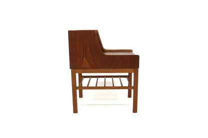 Comodino design svedese vintage anni 50 [sw28023] misure L.35 H.63 P.51