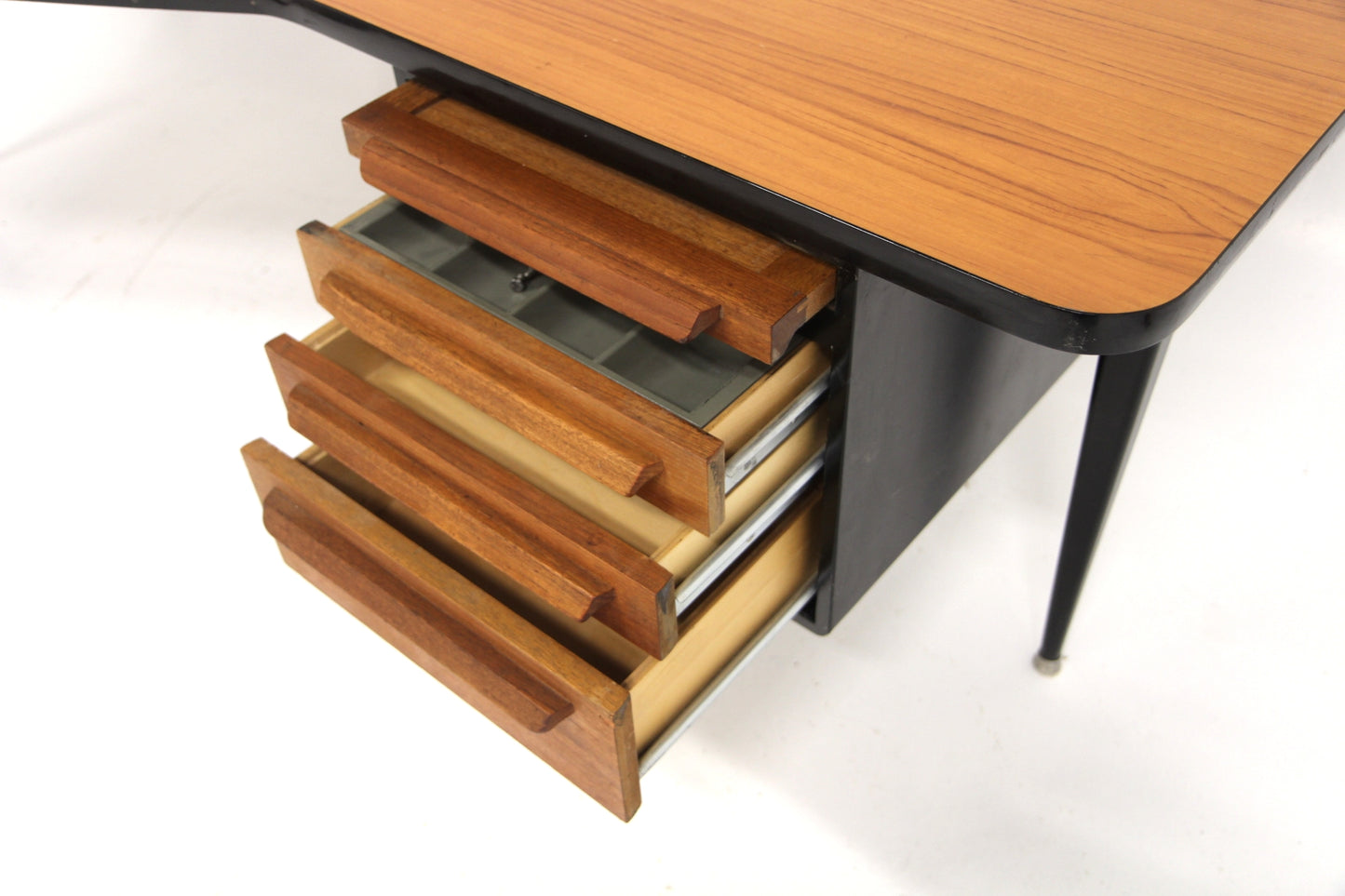 Scrivania design svedese vintage anni 50 [sw28115] misure L.218 H.73,5 P.86