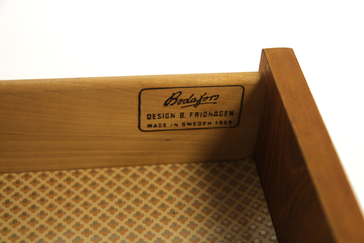 Libreria Bertil Fridhagen design svedese vintage anni 60 [sw28116] misure L.45 H.162 P.40