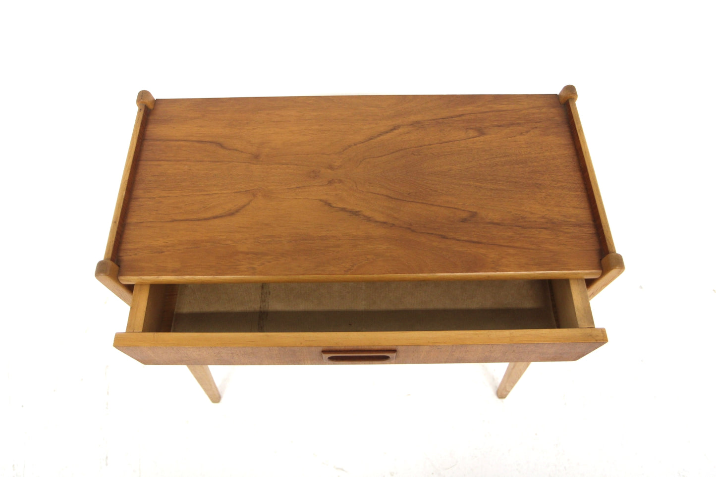 Comodino design svedese vintage anni 60 [sw28175] misure L.59 H.60 P.27