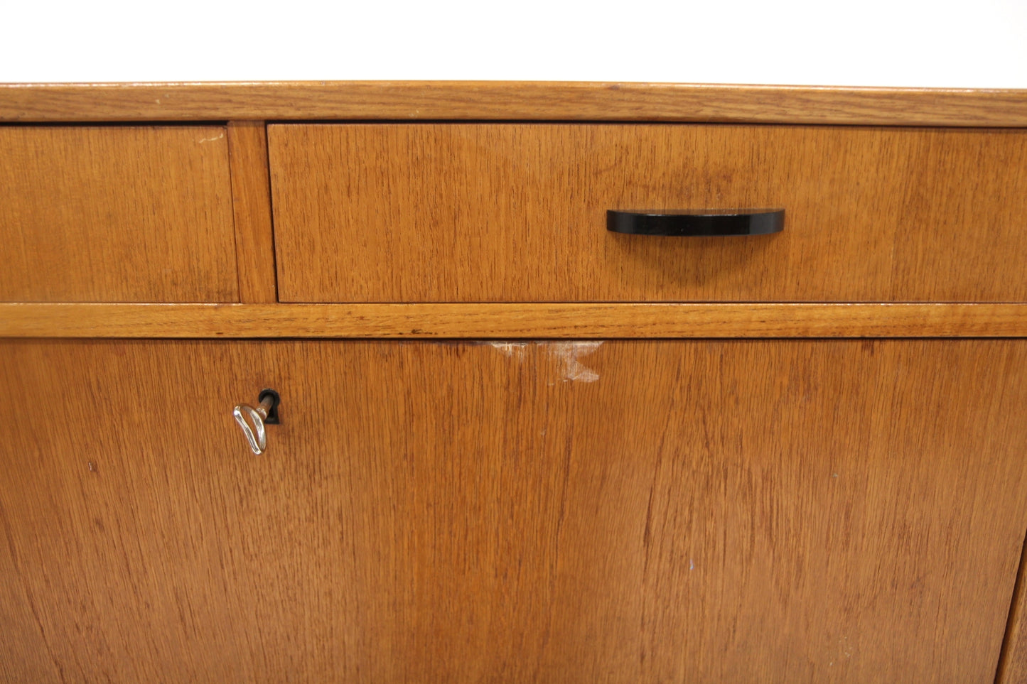 Credenza design svedese vintage anni 50 [sw28247] misure L79 H.120 P.42