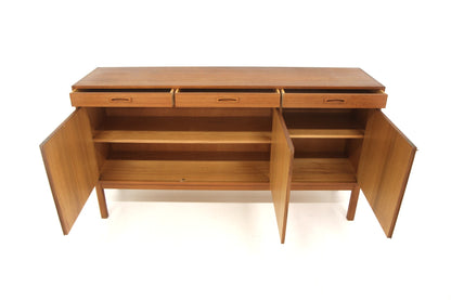 Sideboard design svedese anni 60 [sw28370] misure L.170 H.91 P.42