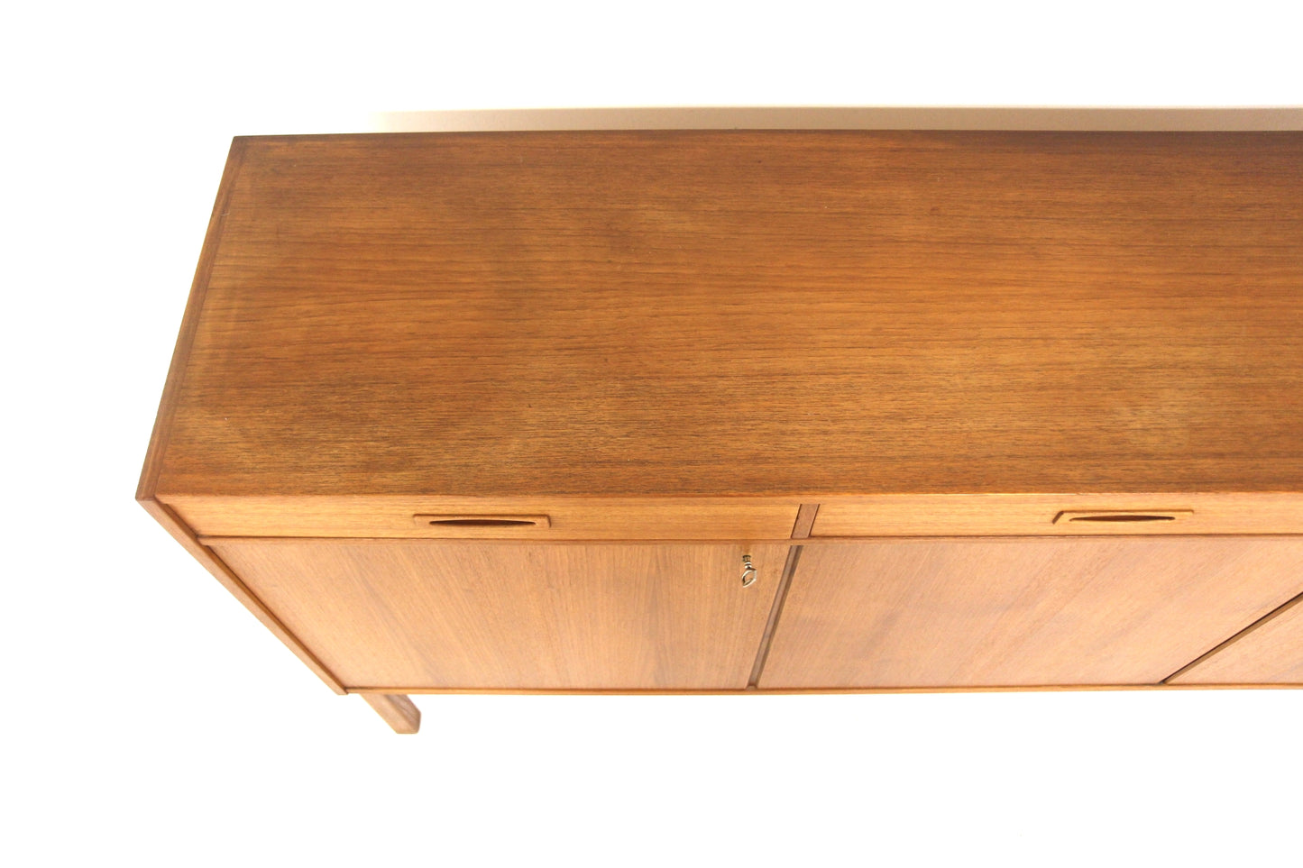 Sideboard design svedese anni 60 [sw28370] misure L.170 H.91 P.42