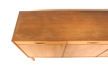 Sideboard design svedese anni 60 [sw28370] misure L.170 H.91 P.42