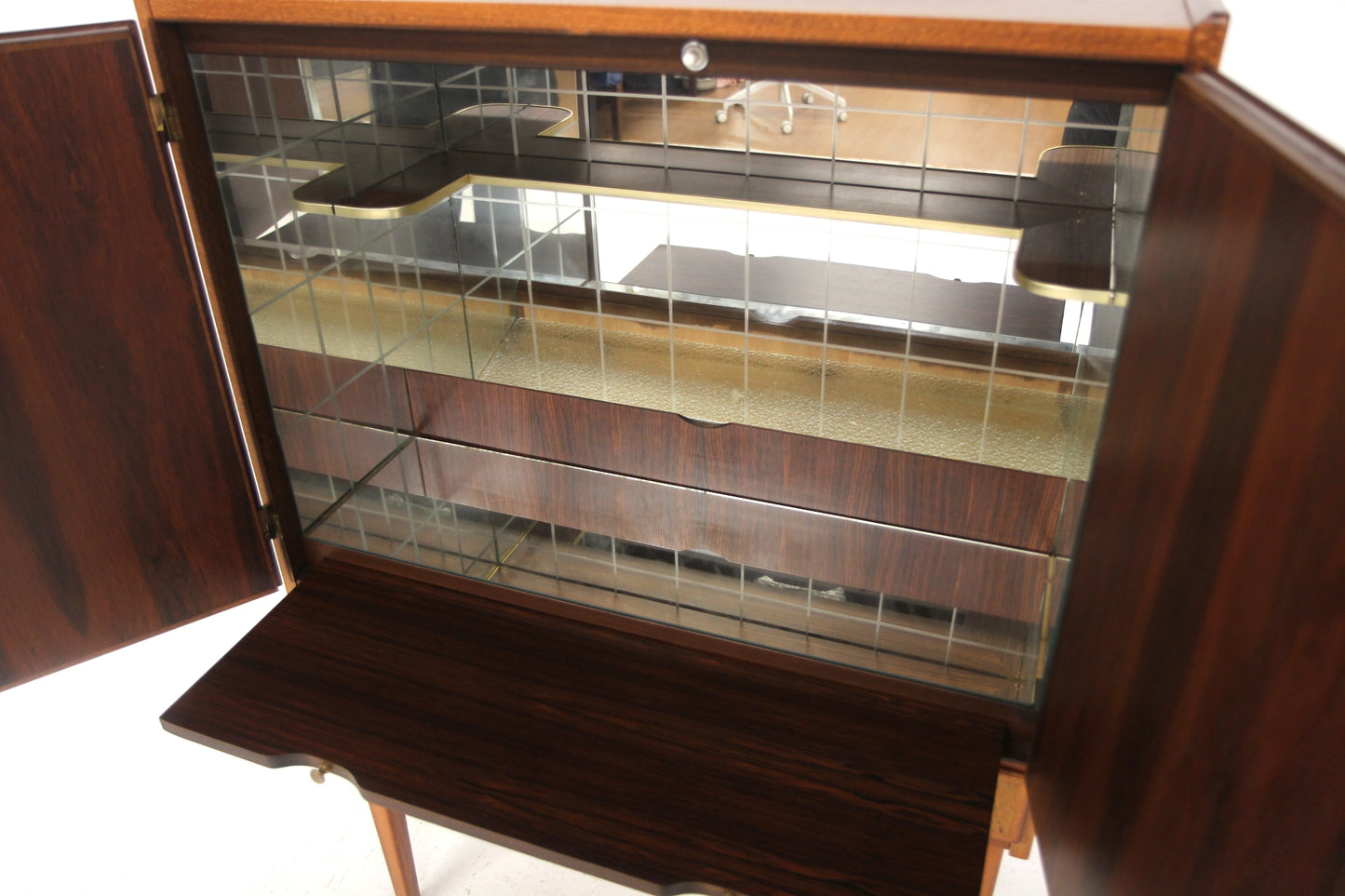 Mobile bar No 626 design svedese vintage anni 60 [sw28444] misure L.79 H.121 P.49