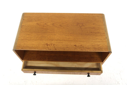 Cassettiera design svedese vintage anni 50 [sw28474] misure L.70 H.53 P.34