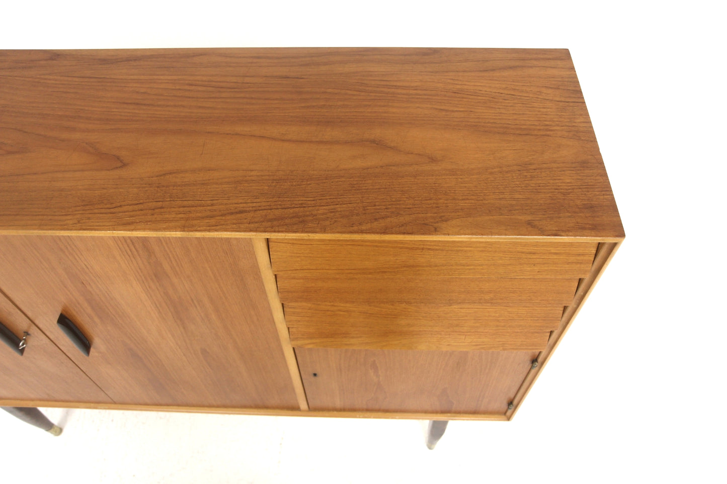 Credenza design svedese vintage anni 50 [sw28543] misure L.154 H.115 P.44