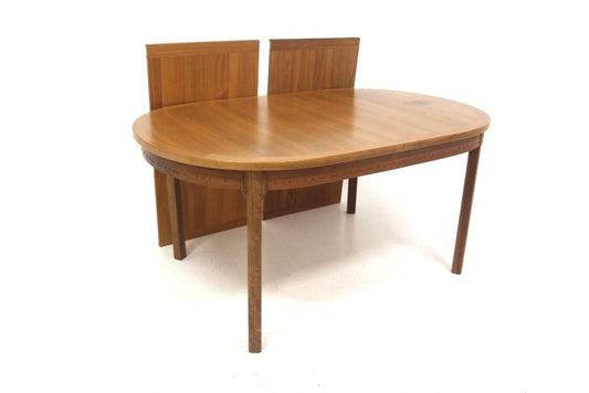 Tavolo ovale Rimbo Troeds design svedese 1960 | sw28746