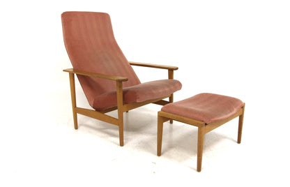 Poltrona e poggia piedi design svedese vintage anni 60 | sw29075
