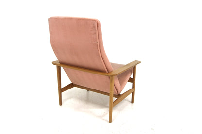 Poltrona e poggia piedi design svedese vintage anni 60 | sw29075