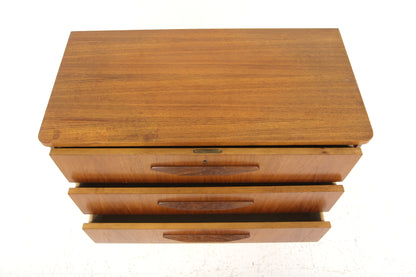 Cassettiera design svedese vintage anni 50 | sw29171