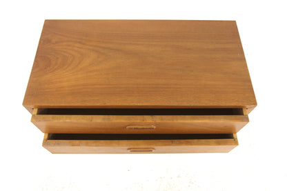 Comodino design svedese anni 60 | sw29187