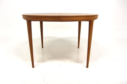 Tavolo tondo "Facett 3-132" Bertil Fridhagen design svedese anni 60 | noce | sw29300