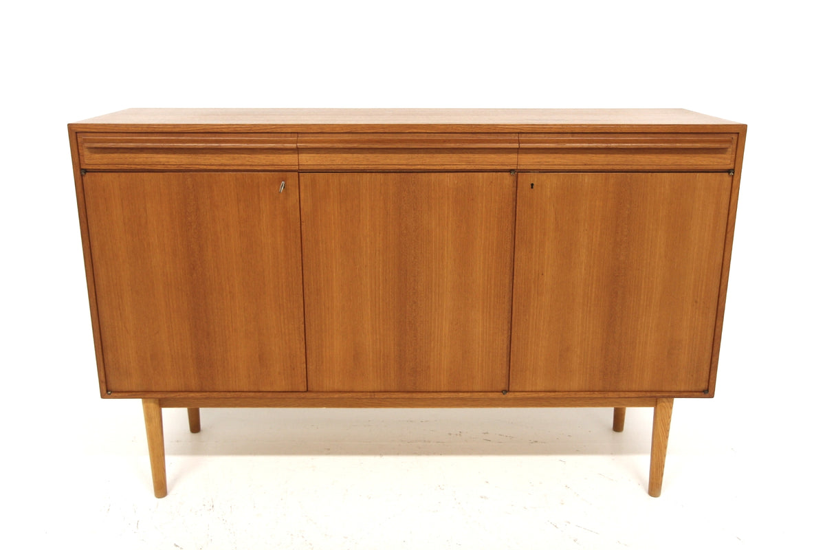 Credenza Bodafors Bertil Fridhagen design svedese 1960 | sw29466