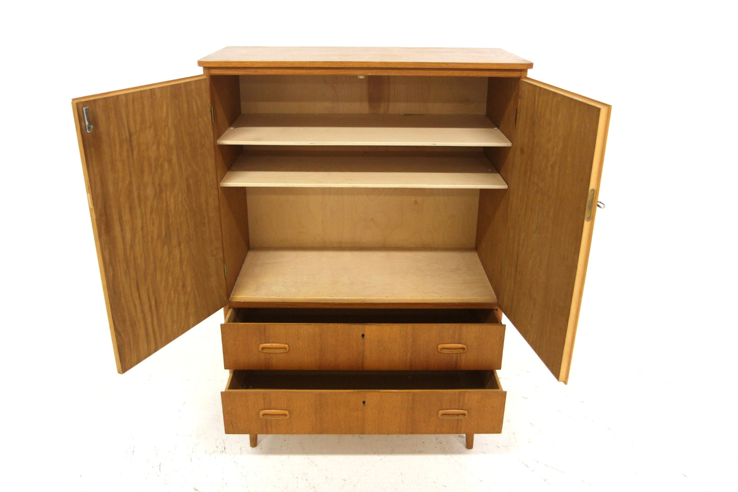 Armadio teak due ante scorrevoli | design danese anni '50 | 82 cm | sw29487