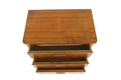 Comodino 3 cassetti design danese vintage anni 60 | sw29580