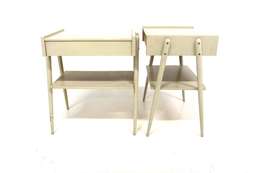Comodini coppia bianco AB Carlström & Co Möbelfabrik design svedese anni 60 | sw29588