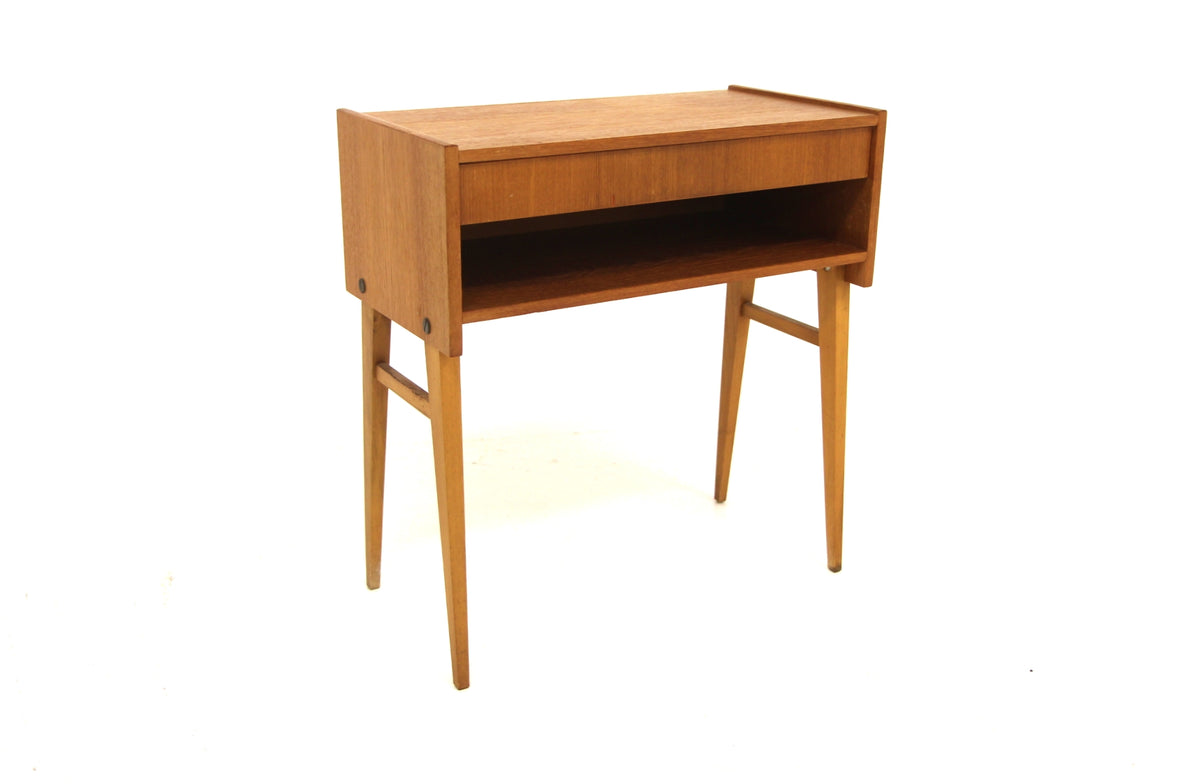 Comodino teak design svedese anni 50 | sw29630