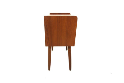 Comodino teak design svedese anni 60 | sw29632