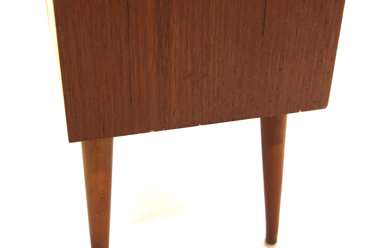 Comodino design svedese vintage anni 50 | sw29675