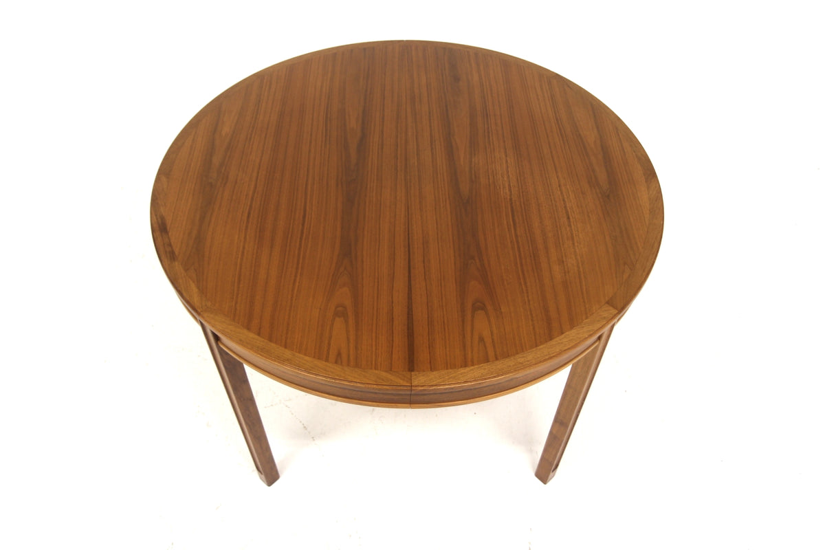 Tavolo rotondo noce Ø111 cm Bertil Fridhagen design vintage svedese anni 60 | sw29711