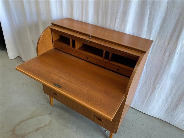 Scrittoio tondo design svedese vintage anni 60 [j44305]