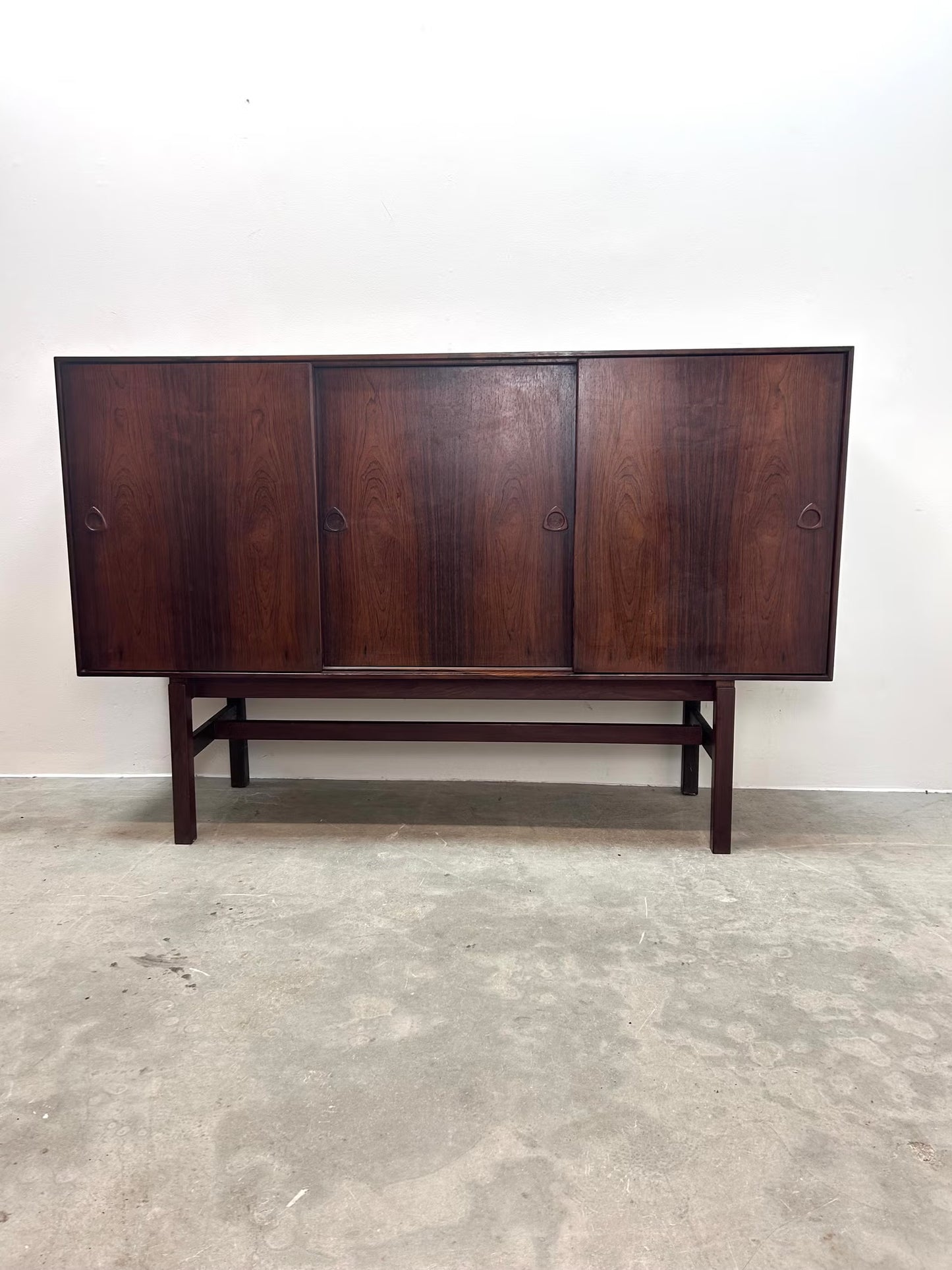 Credenza palissandro design vintage danese | nr10225