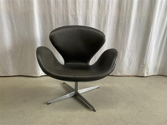 Poltrona Arne Jacobsen design danese vintage [j43736] misure da richiedere